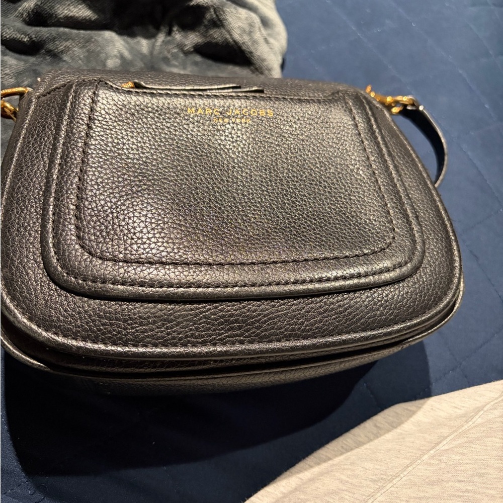 Marc Jacobs Black Pebbled Leather Crossbody Bag